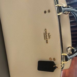 Brand new, elegant coach purse